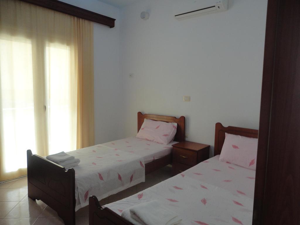 Oruci Apartments Ксамил Стая снимка