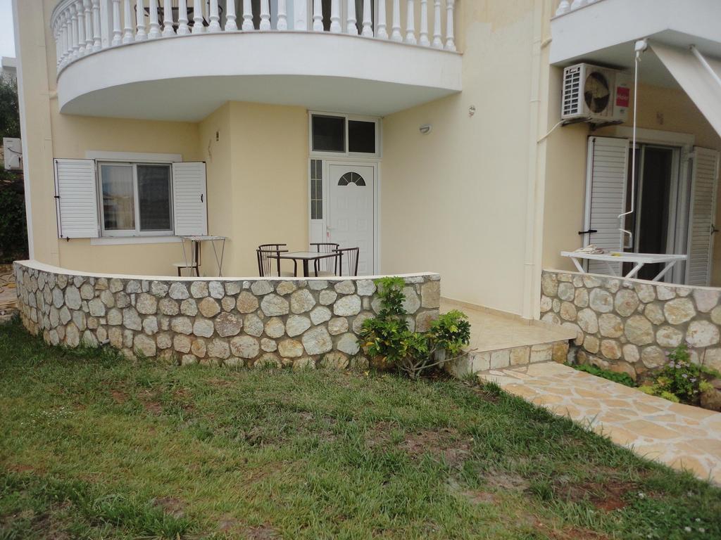Oruci Apartments Ксамил Стая снимка
